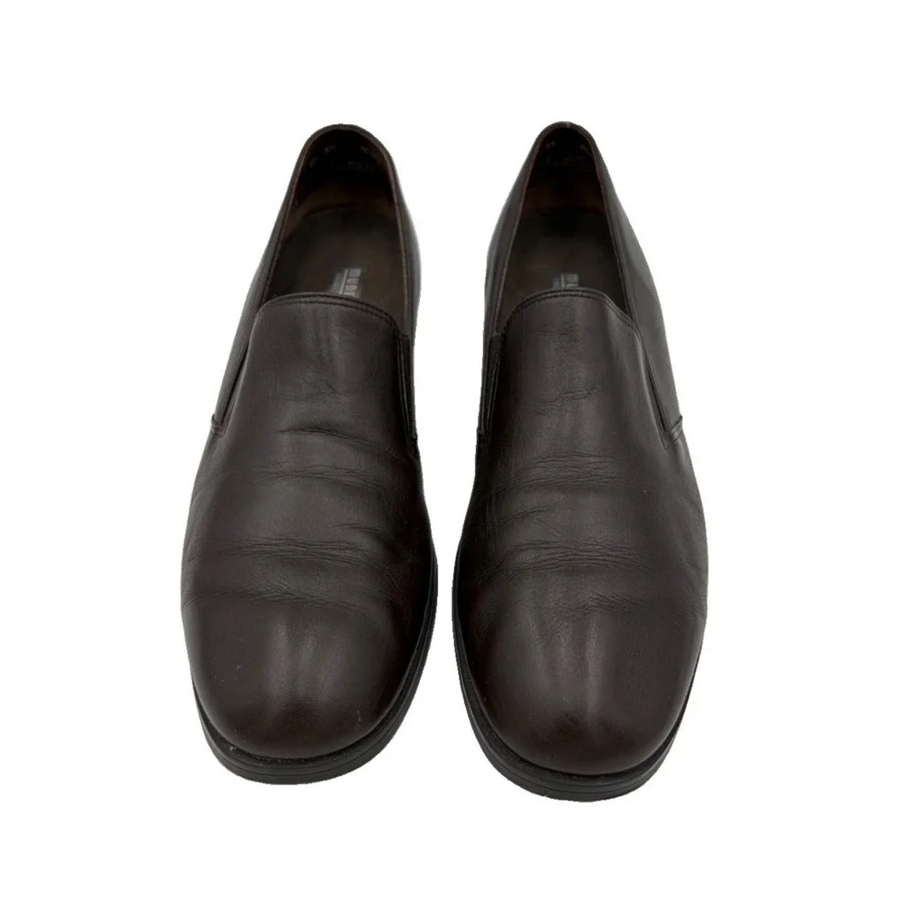 Munro Women 10 Narrow SS Dark Brown Leather Loafers Dress Shoe Low Heel USA EUC